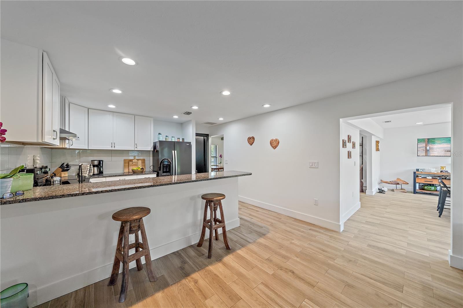 Image 12 of 47 For 4396 Pasadena Circle