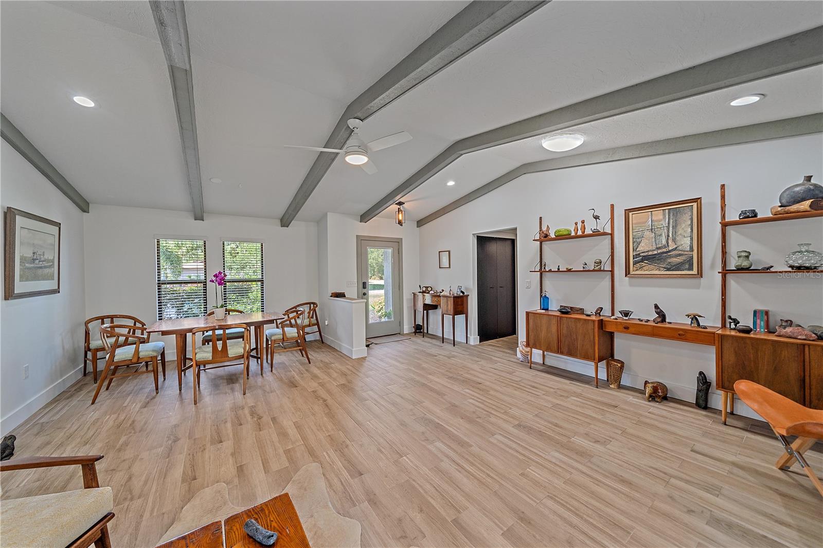 Image 6 of 47 For 4396 Pasadena Circle