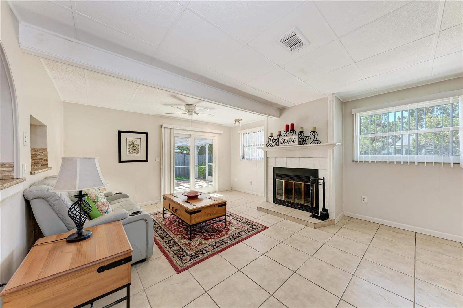Image 10 of 43 For 8321 43rd Ave W