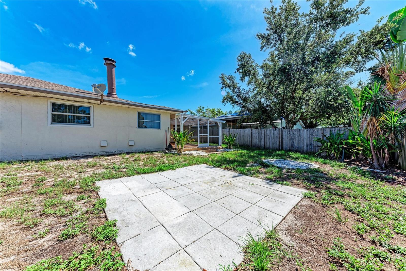 Image 37 of 43 For 8321 43rd Ave W