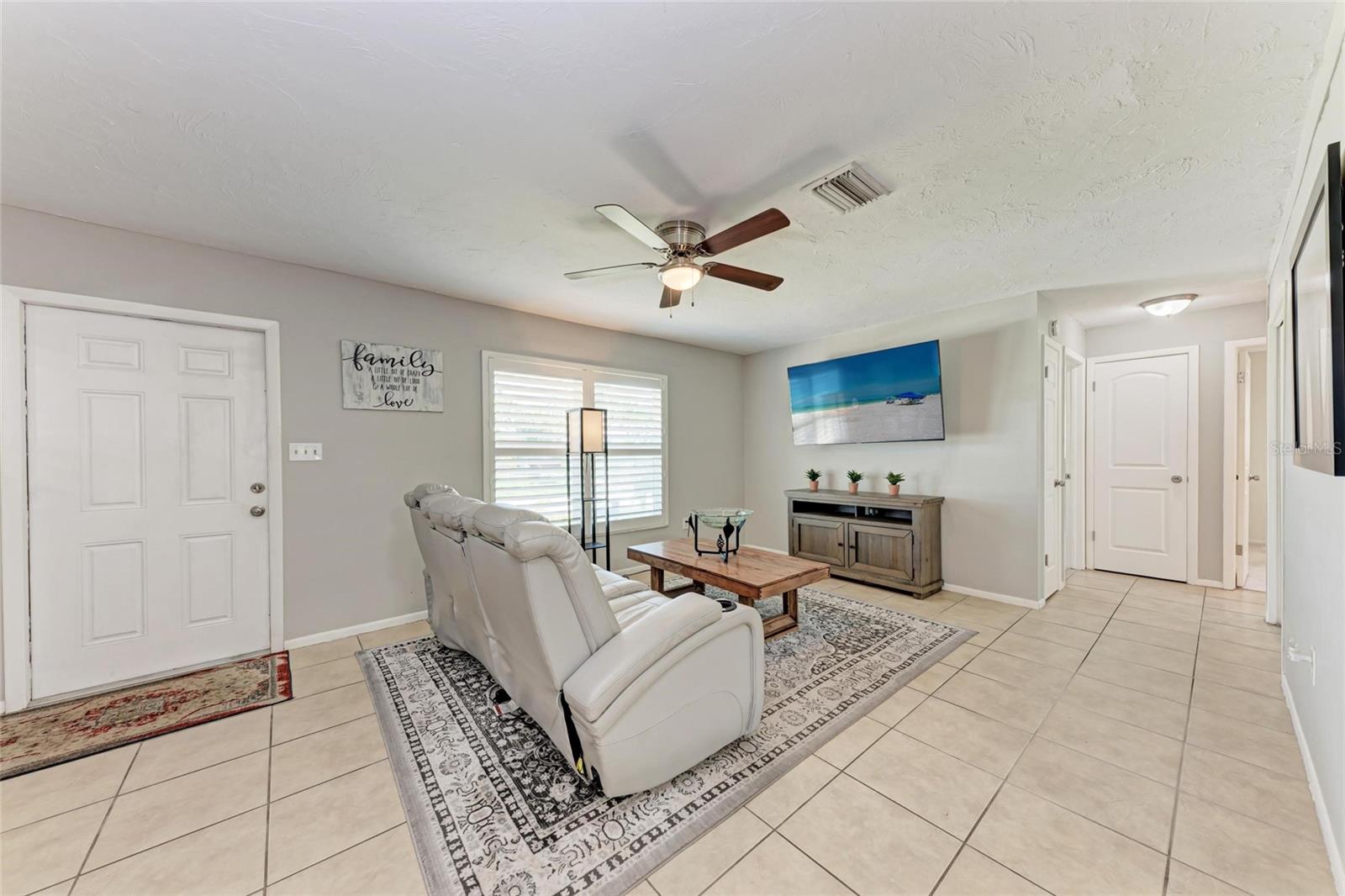 Image 7 of 43 For 8321 43rd Ave W