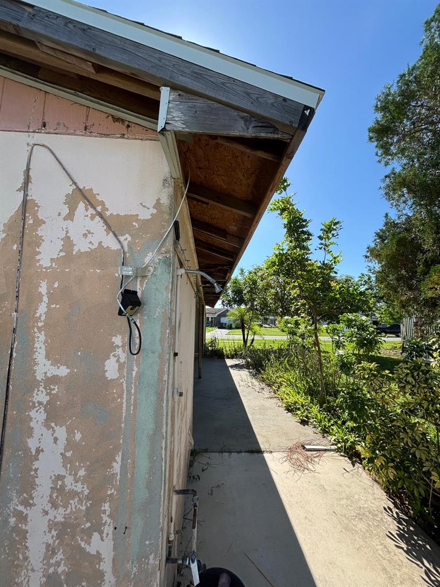 Image 11 of 28 For 8409 Trionfo Avenue