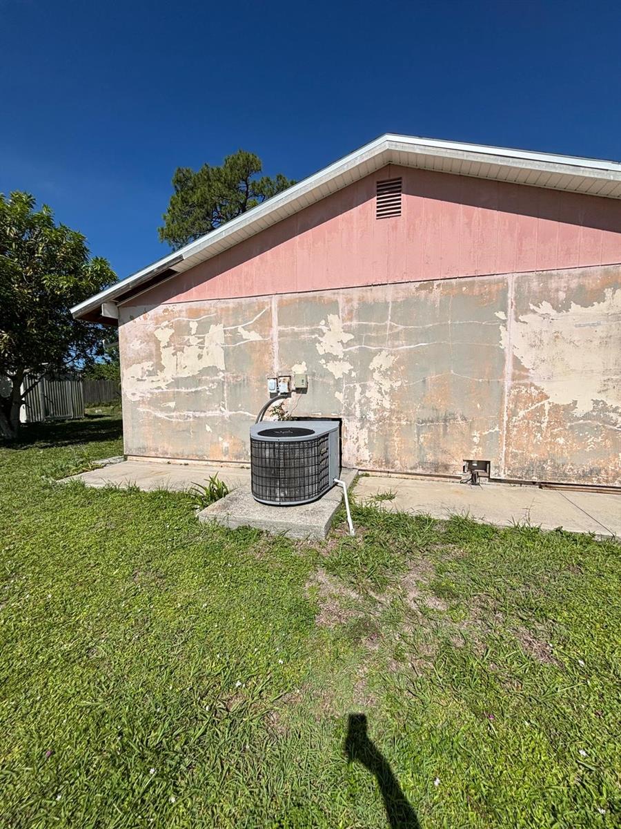 Image 16 of 28 For 8409 Trionfo Avenue