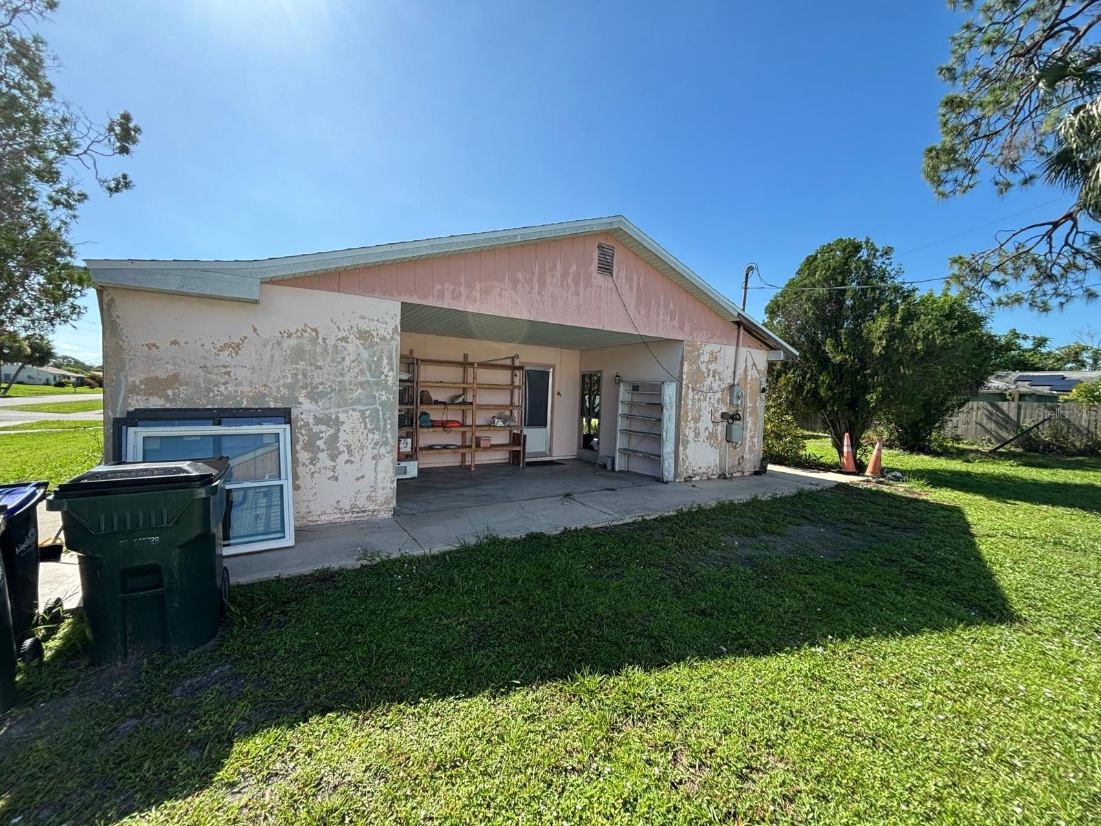 Image 3 of 28 For 8409 Trionfo Avenue
