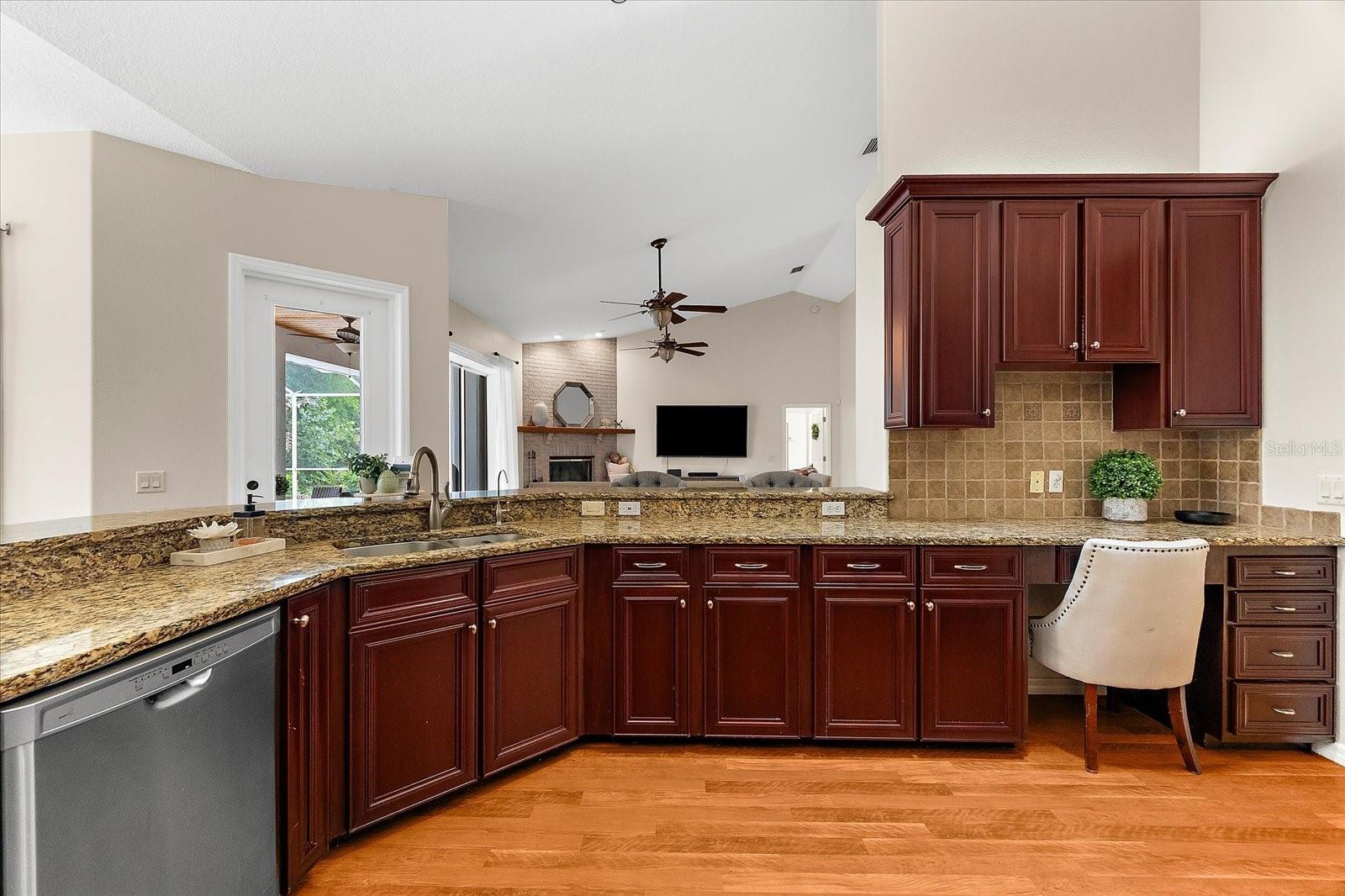 Image 44 of 87 For 21705 67th Avenue E
