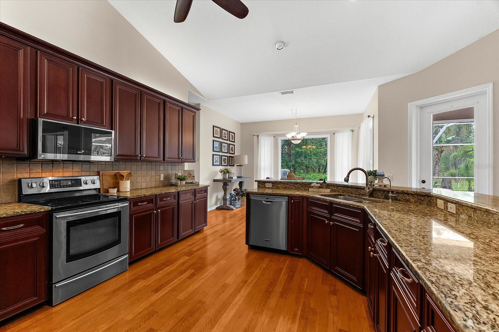 Image 7 of 87 For 21705 67th Avenue E