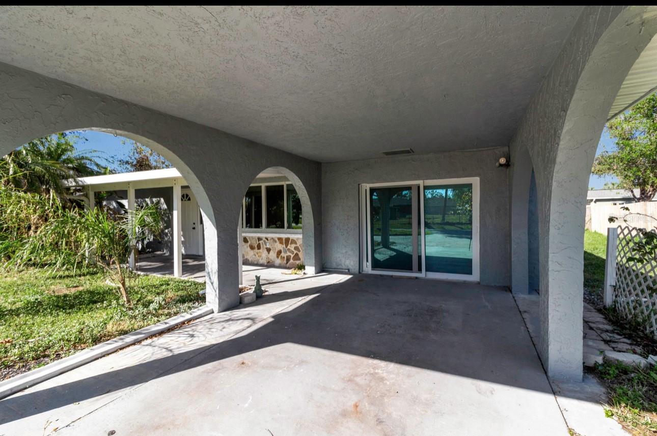 Image 5 of 38 For 20378 Emerald Avenue