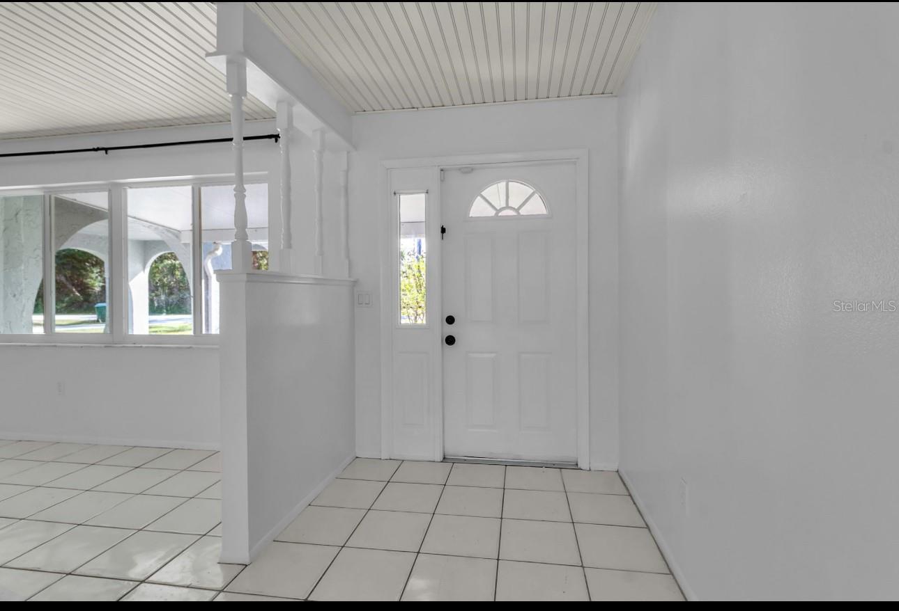 Image 6 of 38 For 20378 Emerald Avenue