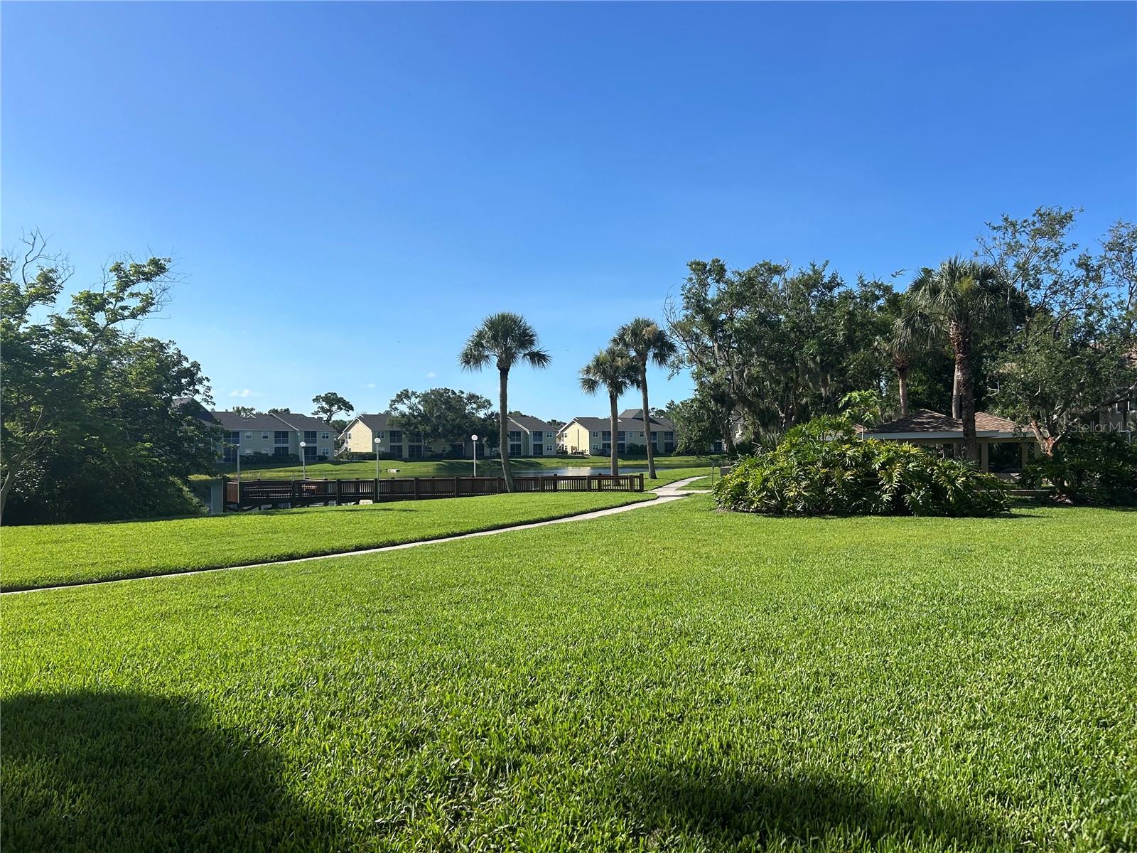 Image 16 of 23 For 4005 Crockers Lake Boulevard 11