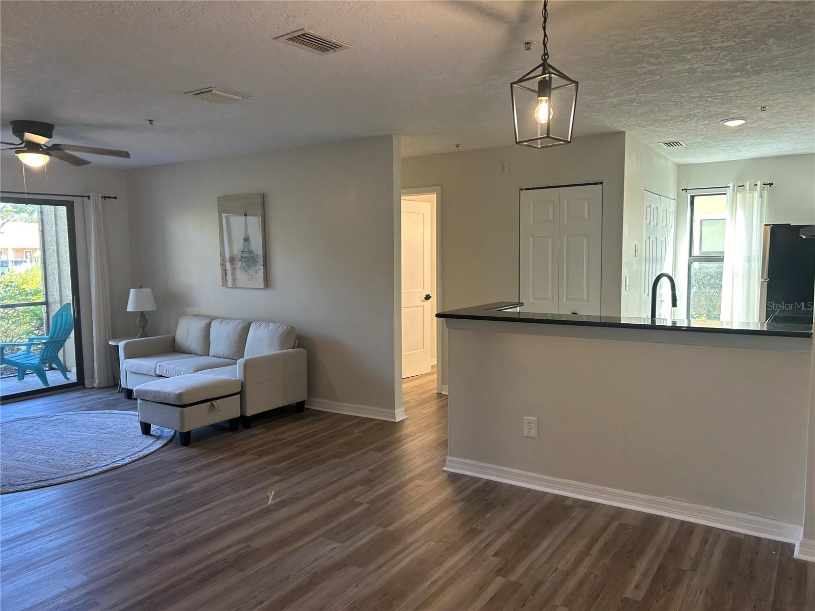 Image 5 of 23 For 4005 Crockers Lake Boulevard 11