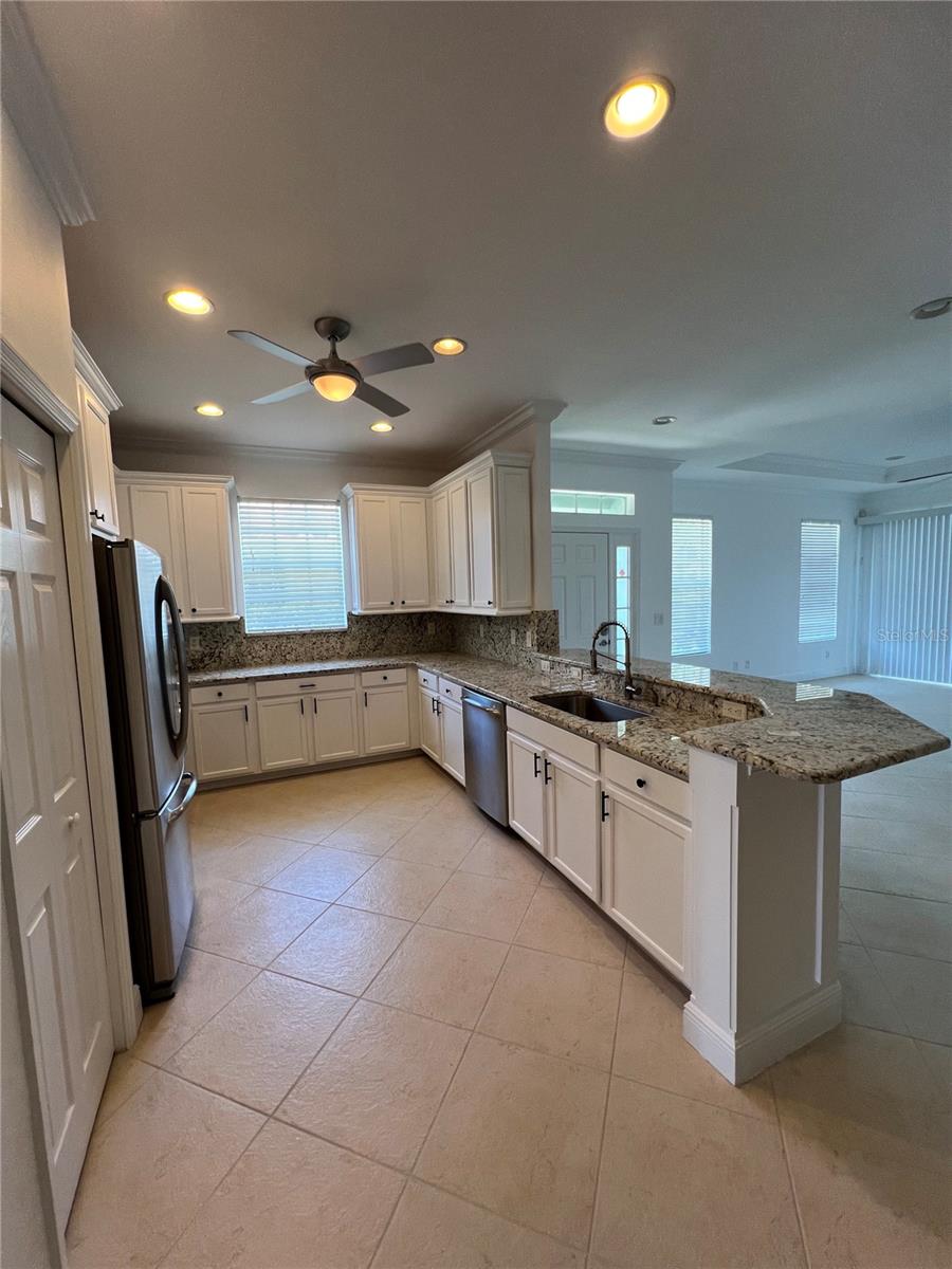 Image 8 of 18 For 7405 Hamilton Road
