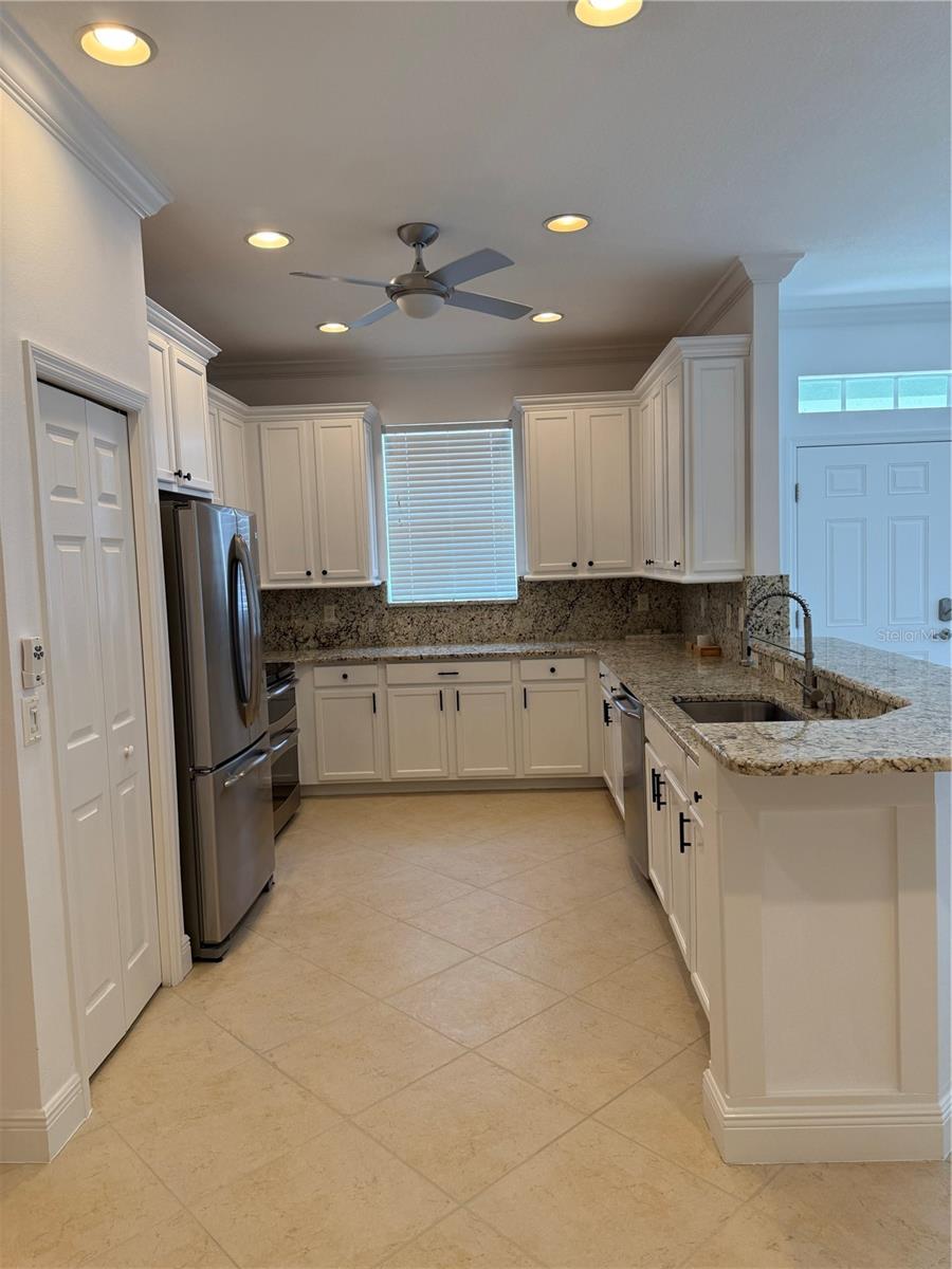 Image 9 of 18 For 7405 Hamilton Road