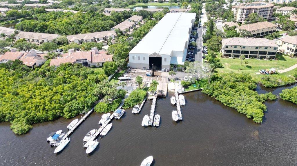 Image 4 of 6 For 1780 Phillippi Shores Drive A3-15