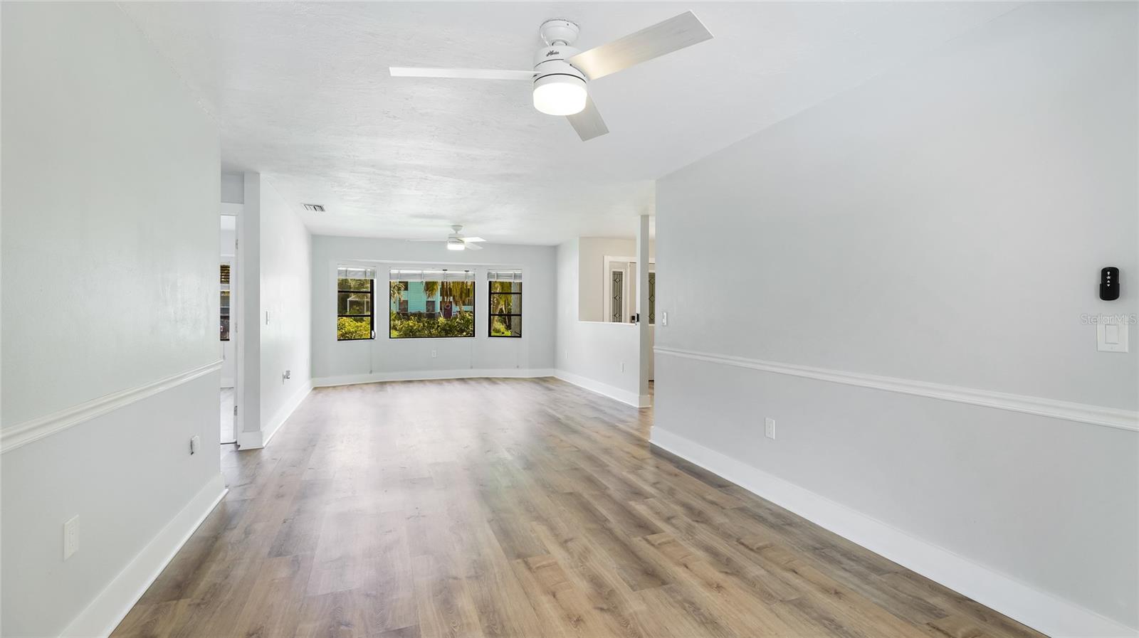 Image 10 of 41 For 891 Faulkwood Court