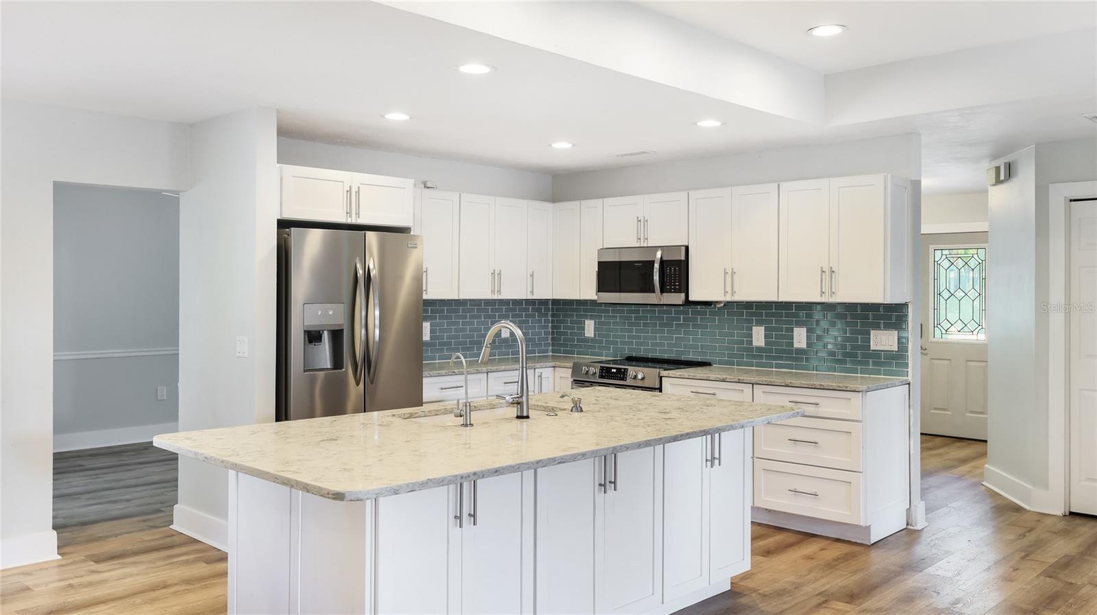 Image 12 of 41 For 891 Faulkwood Court