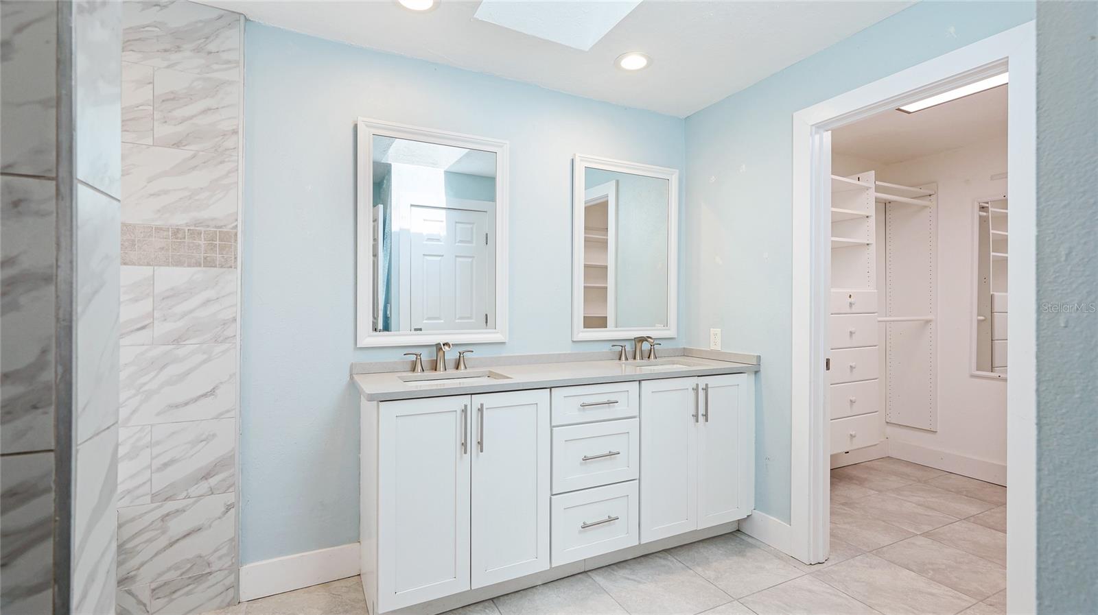 Image 23 of 41 For 891 Faulkwood Court
