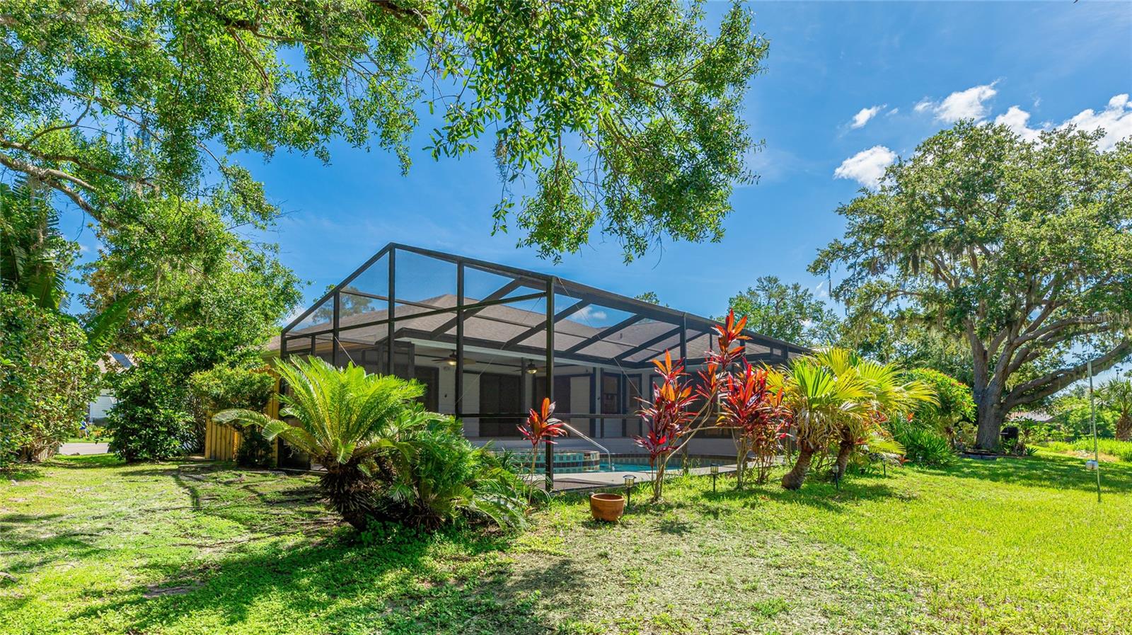 Image 36 of 41 For 891 Faulkwood Court