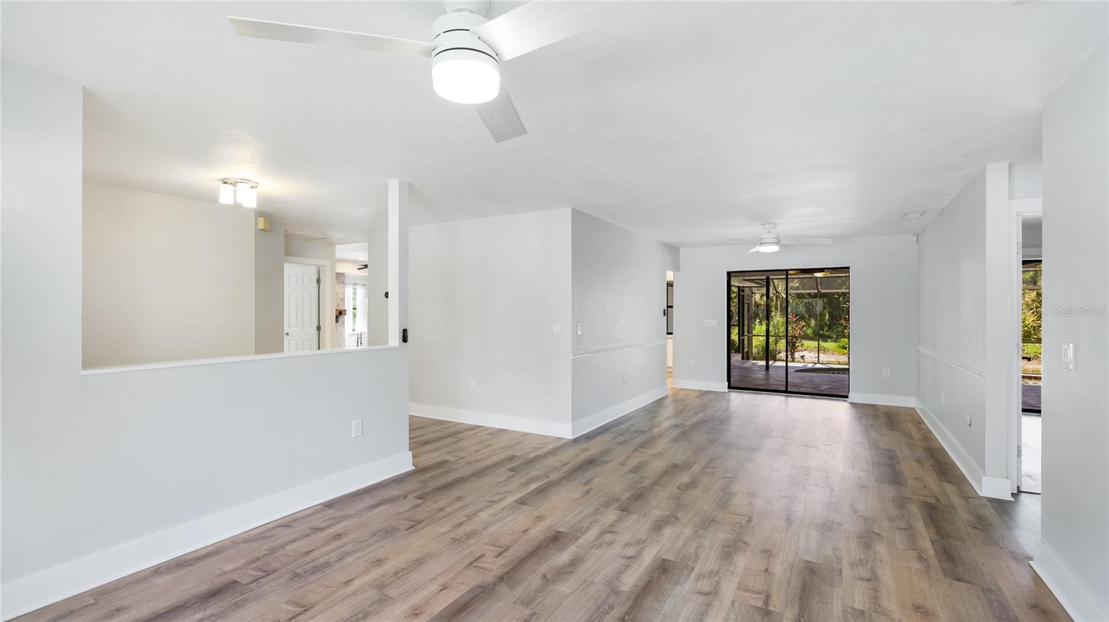 Image 8 of 41 For 891 Faulkwood Court