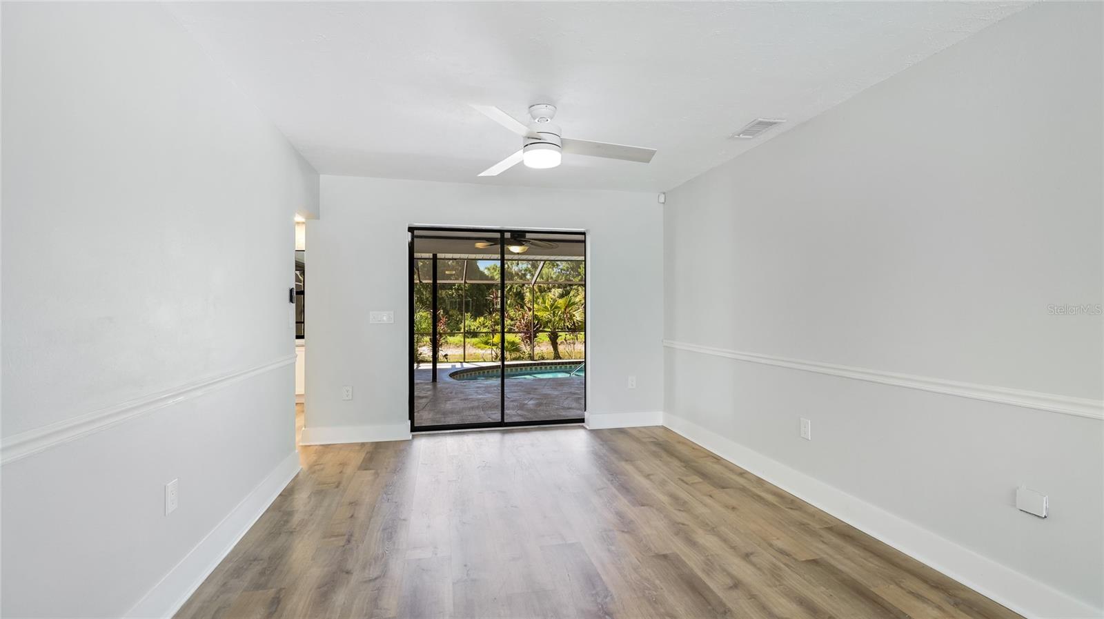 Image 9 of 41 For 891 Faulkwood Court