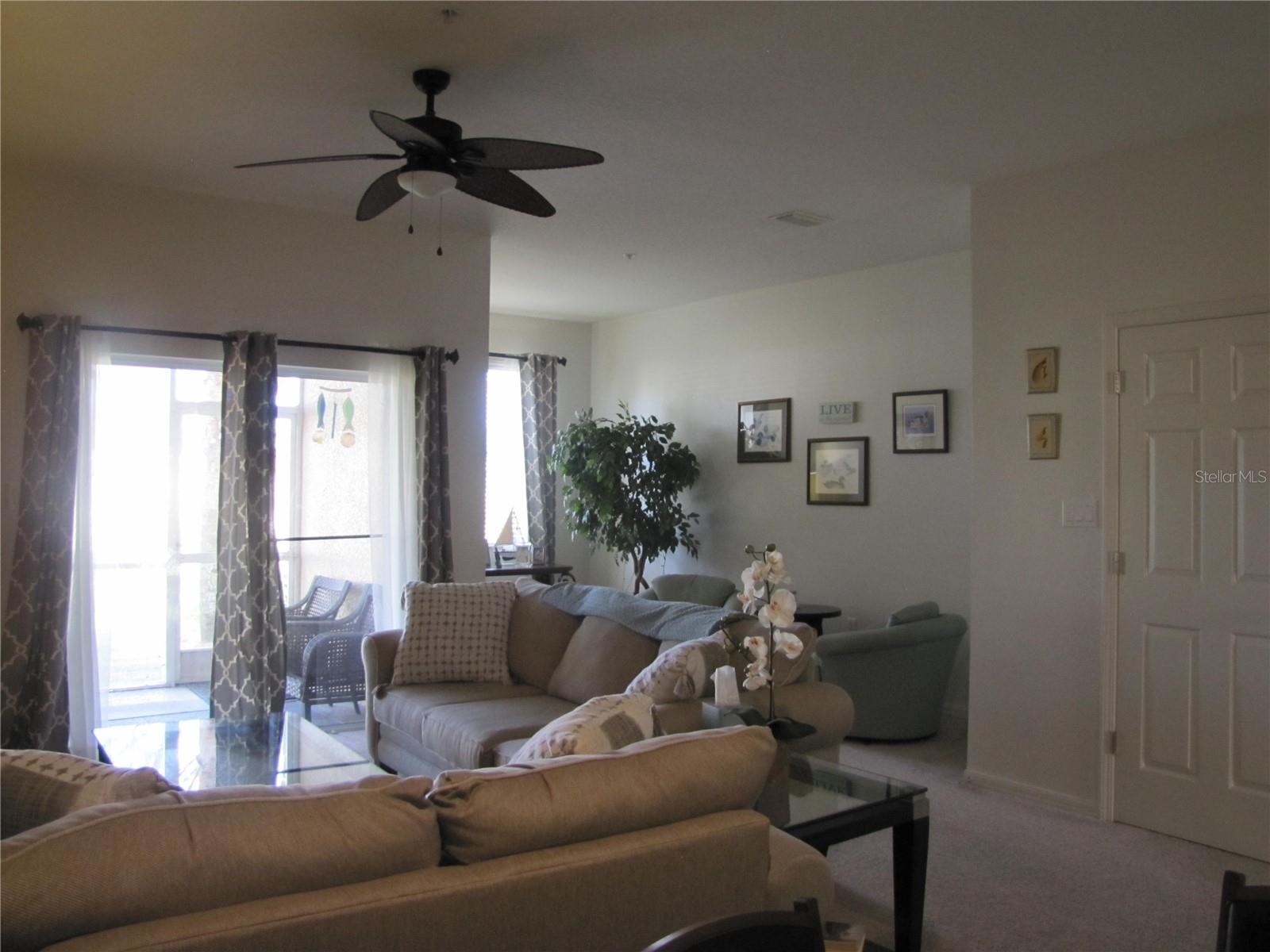 Image 11 of 35 For 3461 Parkridge Circle 18-104