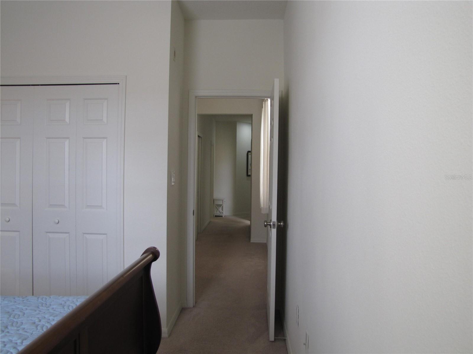 Image 24 of 35 For 3461 Parkridge Circle 18-104