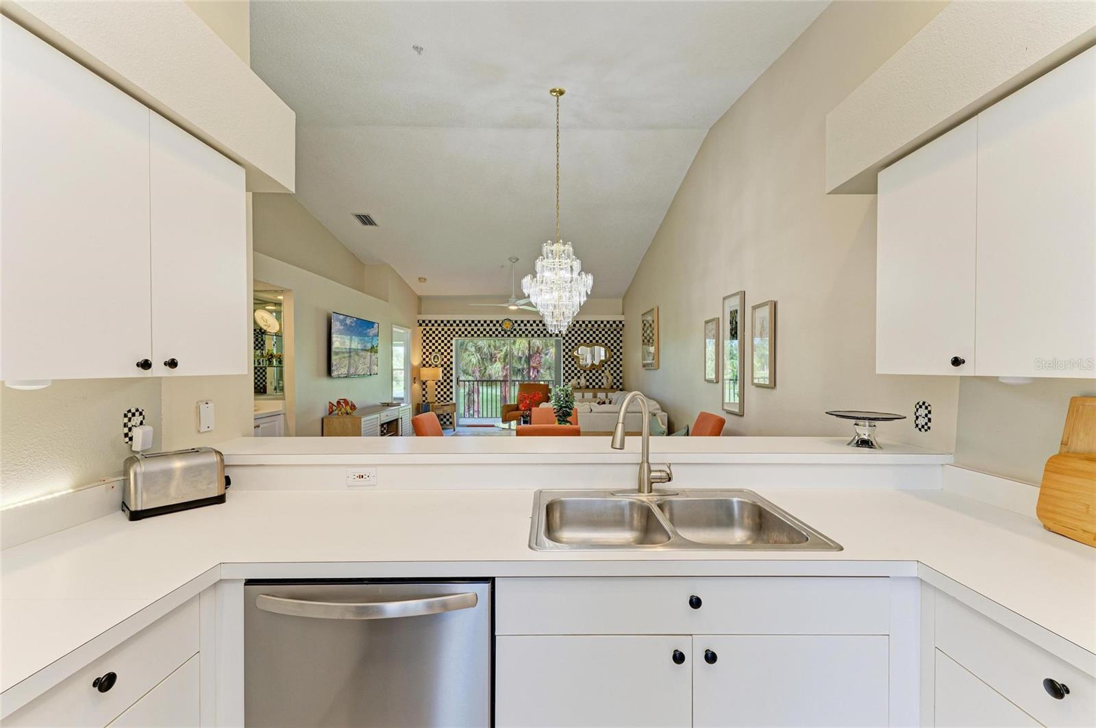 Image 21 of 50 For 9580 High Gate Drive 1822