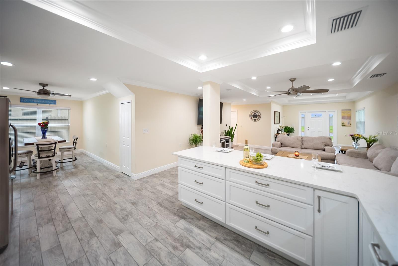 Image 14 of 53 For 204 21st Street Ne