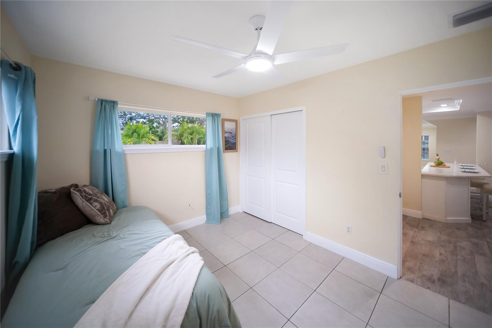 Image 21 of 53 For 204 21st Street Ne