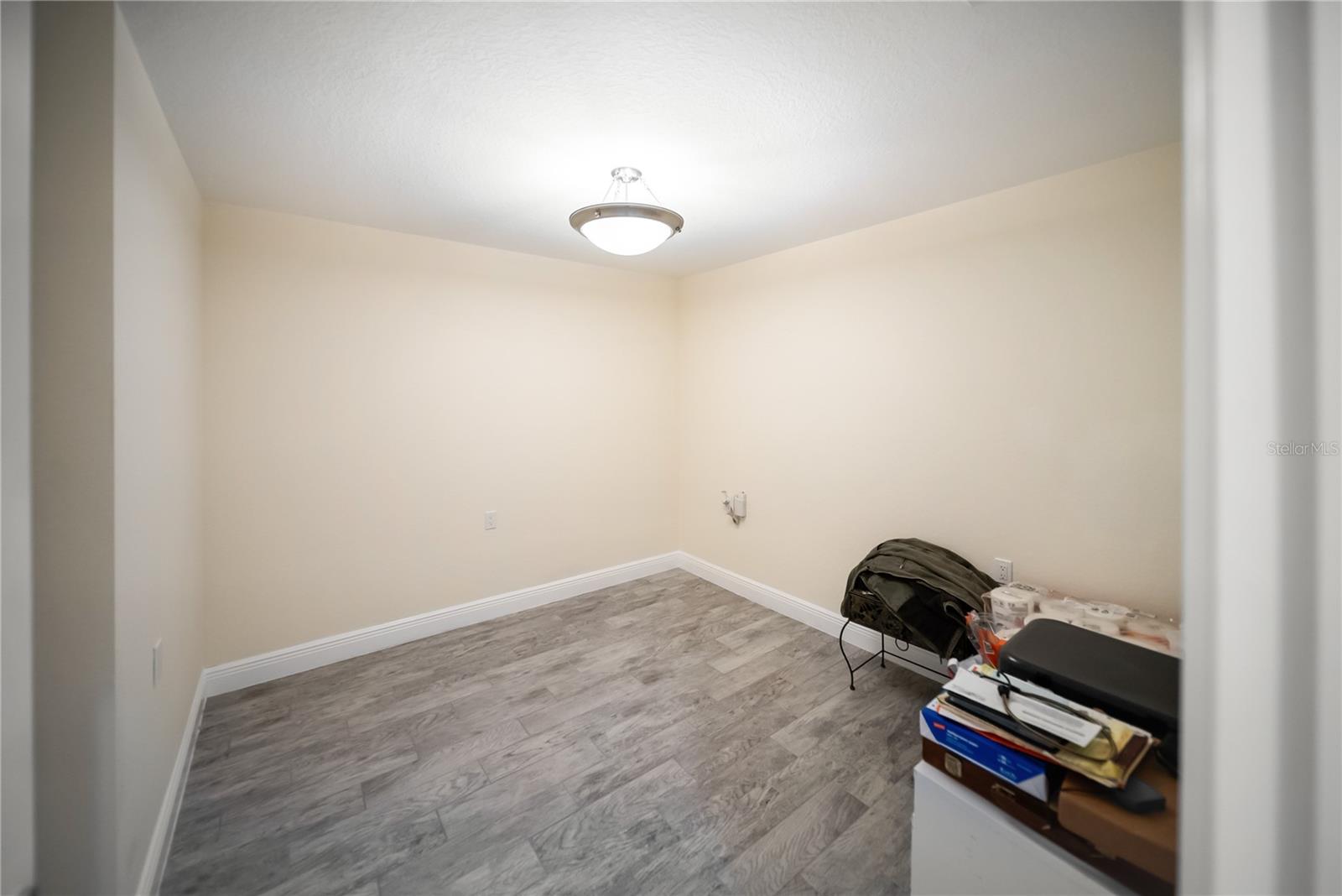 Image 25 of 53 For 204 21st Street Ne