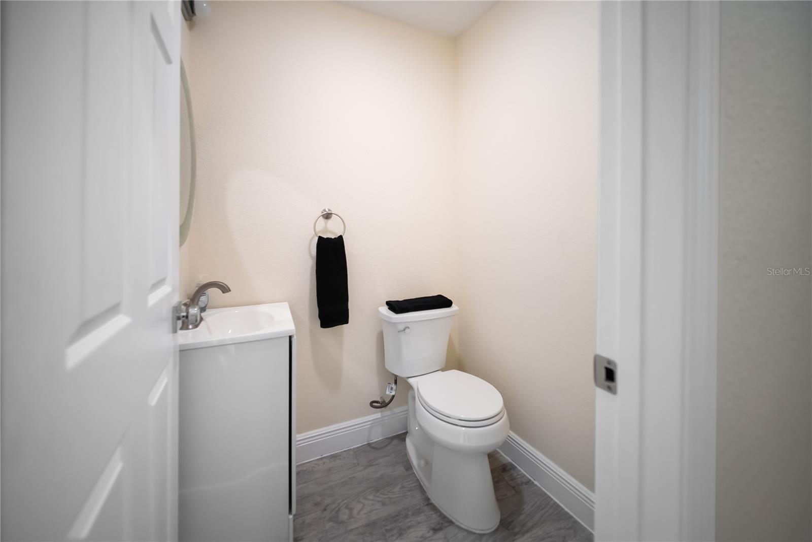 Image 27 of 53 For 204 21st Street Ne