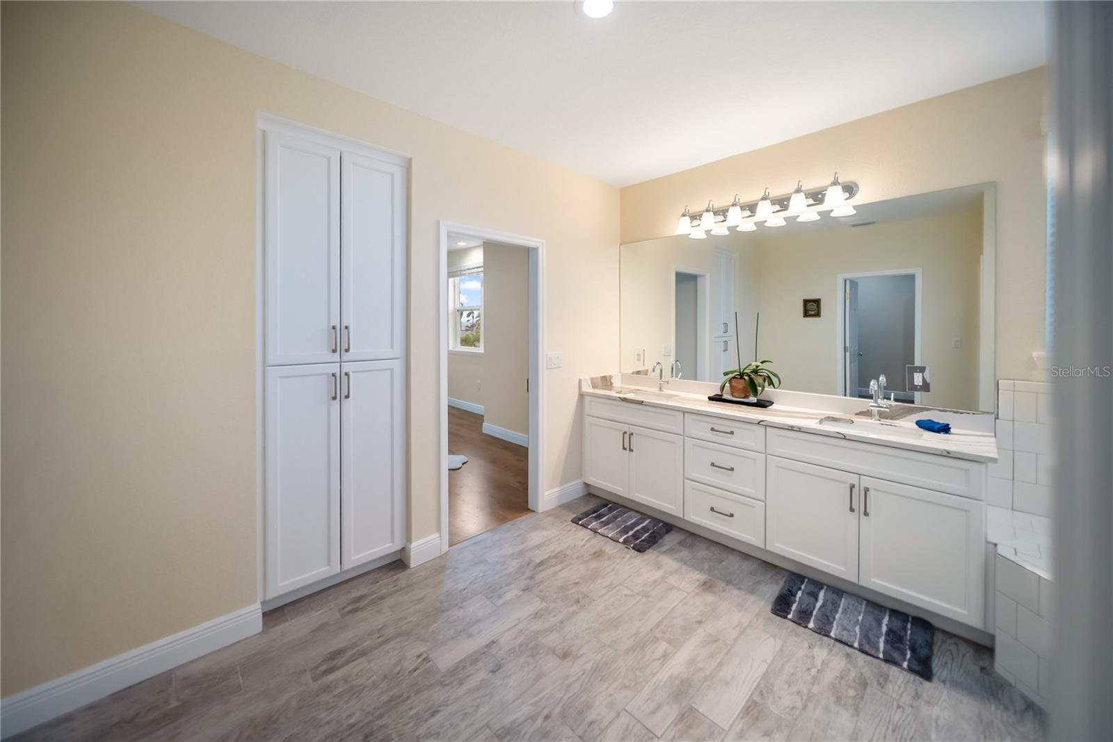 Image 36 of 53 For 204 21st Street Ne