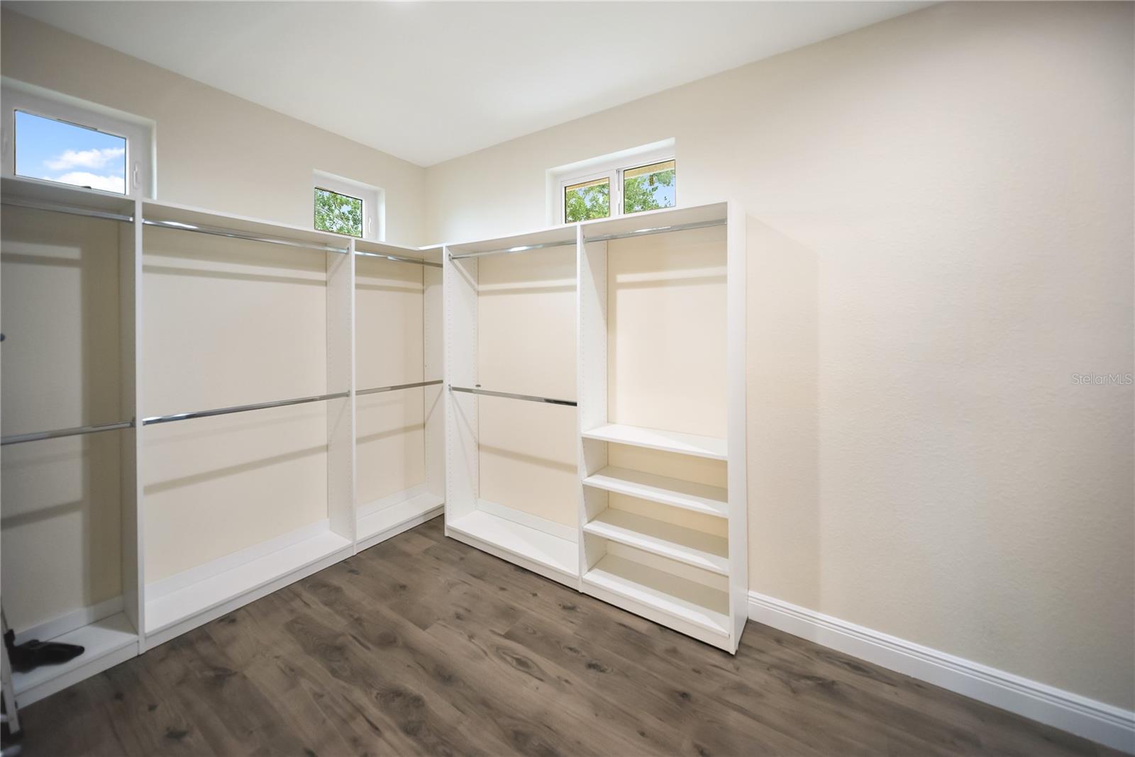 Image 39 of 53 For 204 21st Street Ne