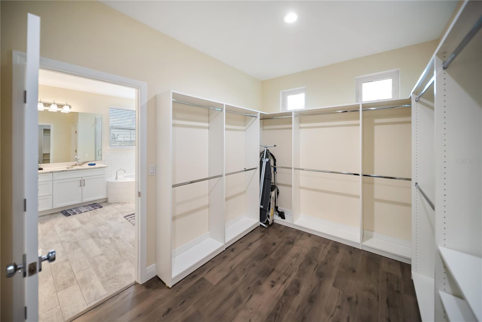 Image 40 of 53 For 204 21st Street Ne