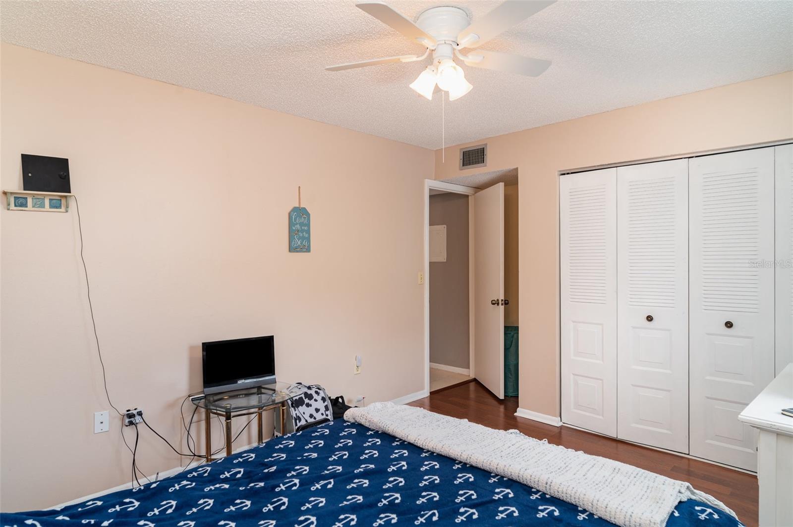 Image 13 of 28 For 5400 34th Street W 5g