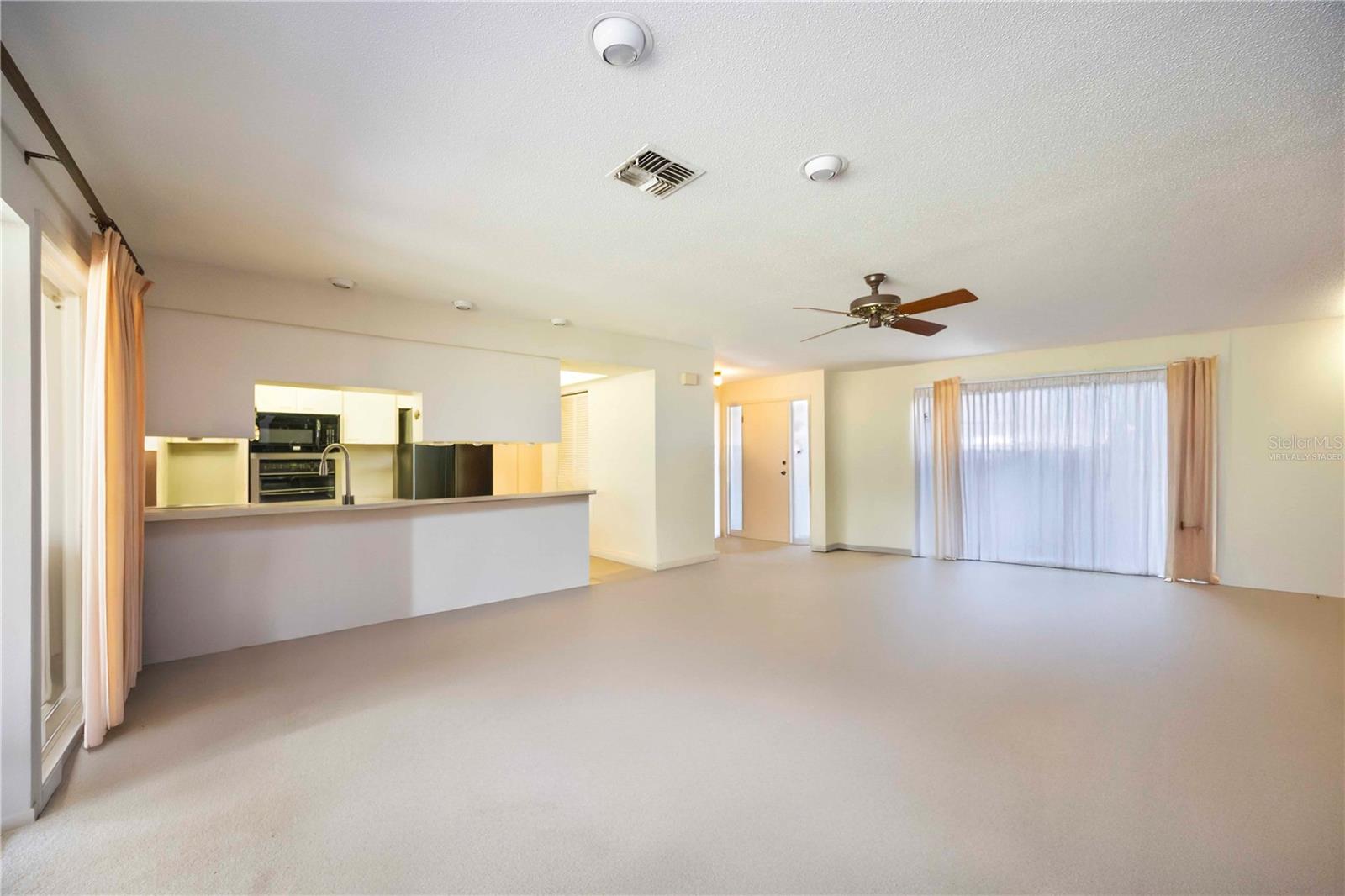 Image 11 of 55 For 307 Rubens Drive