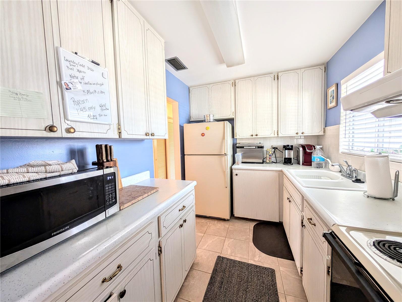 Image 4 of 20 For 1841 Sunny Drive E37