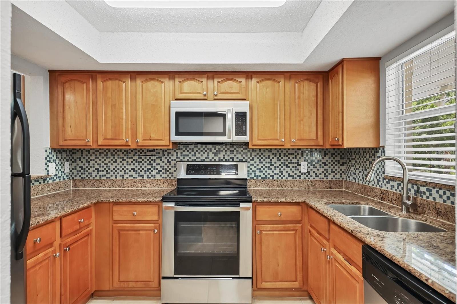 Image 13 of 41 For 924 La Costa Circle 4