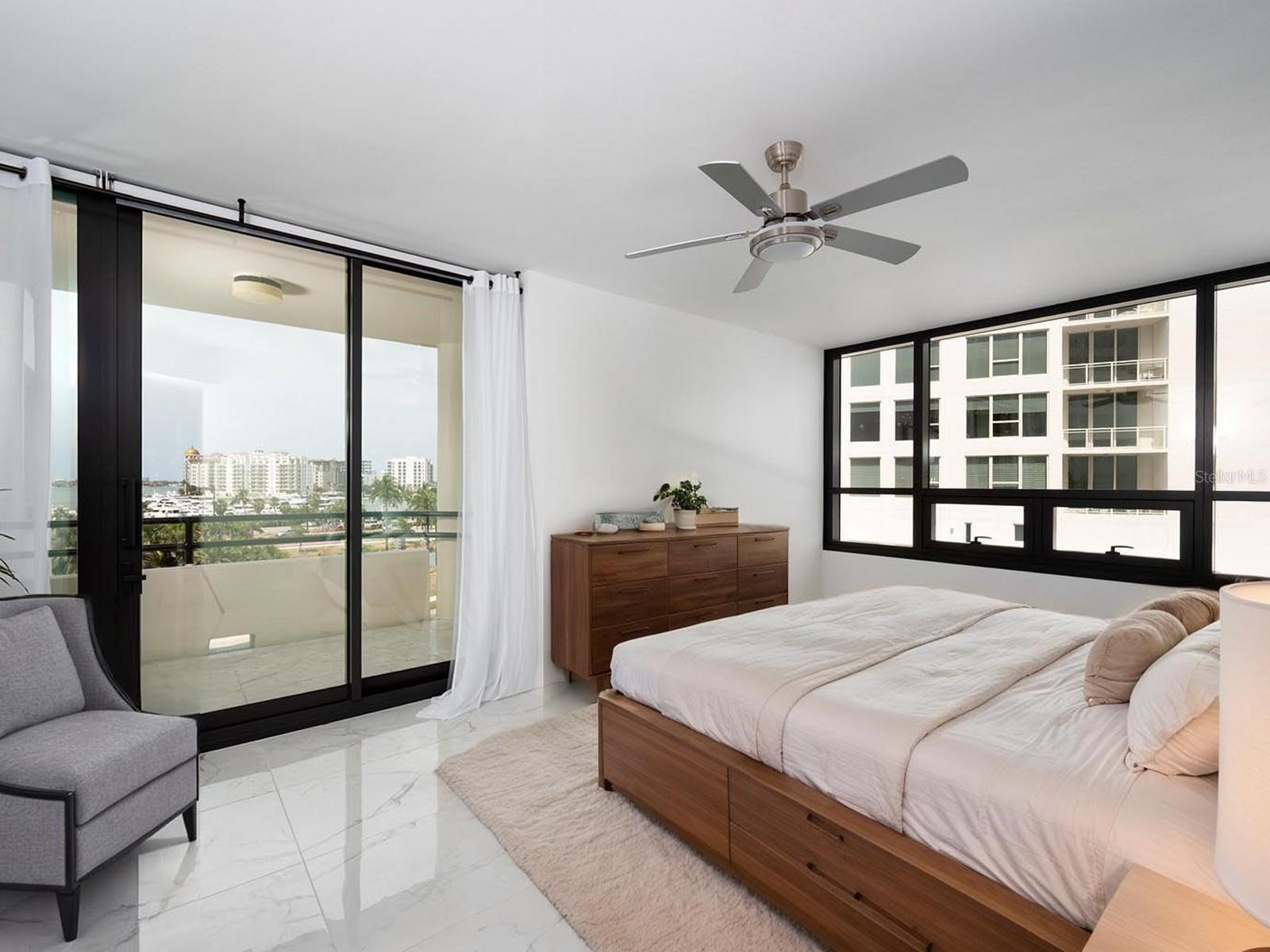 Image 28 of 93 For 1255 Gulfstream Avenue 402
