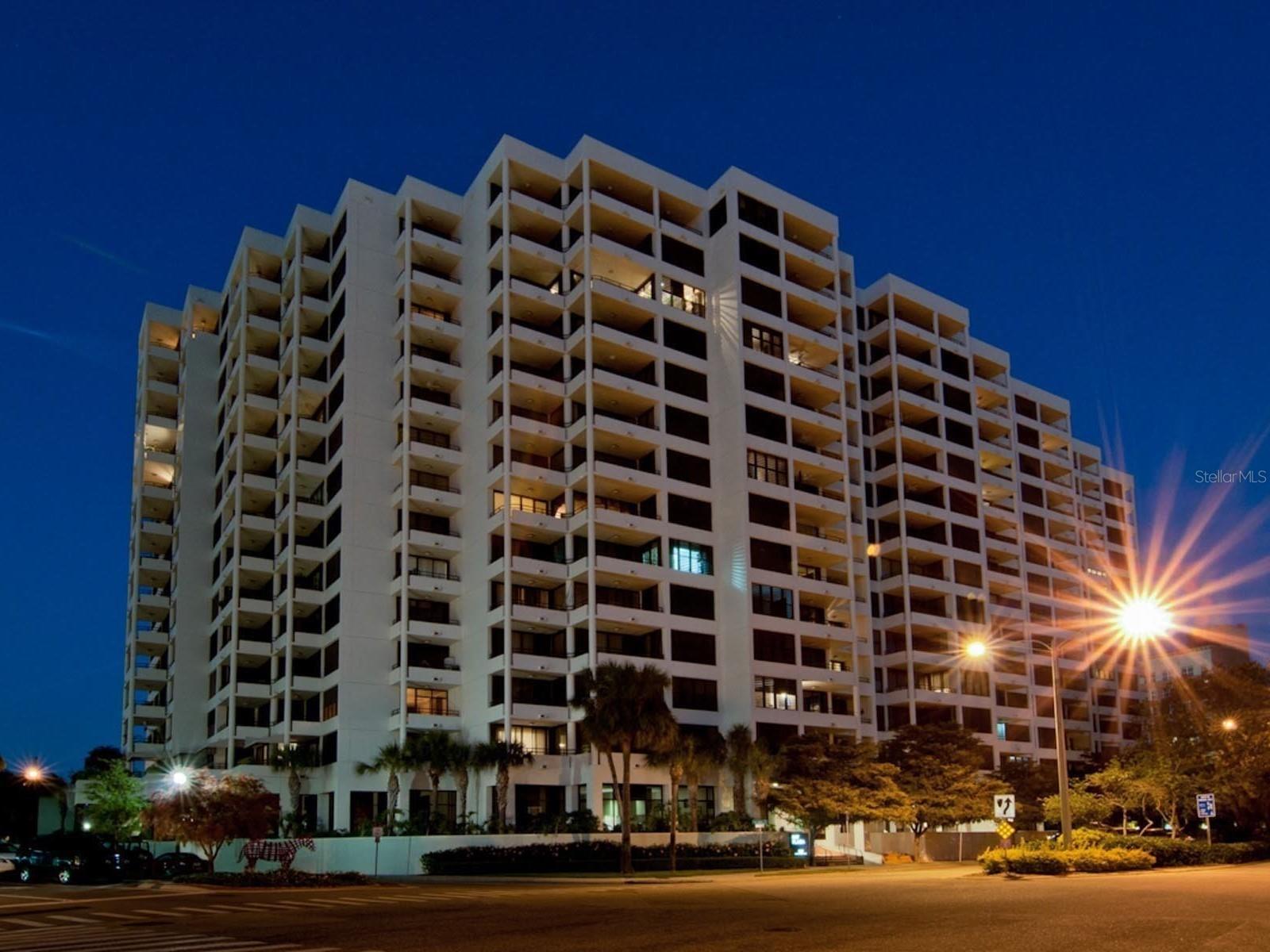 Image 80 of 93 For 1255 Gulfstream Avenue 402
