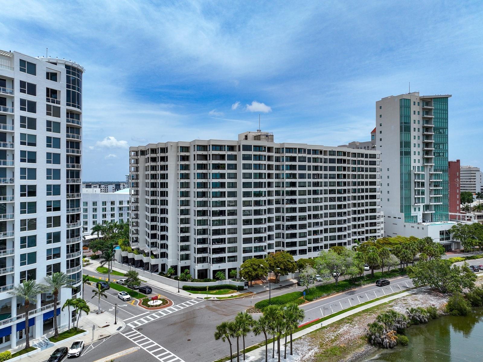 Image 85 of 93 For 1255 Gulfstream Avenue 402