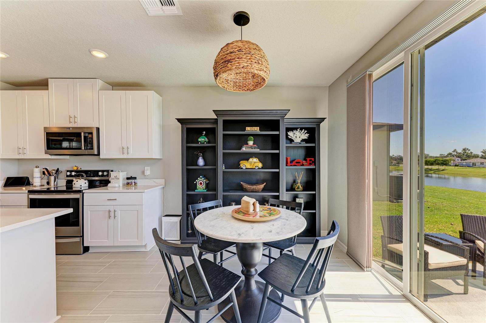 Image 13 of 41 For 7160 Amelia River Drive
