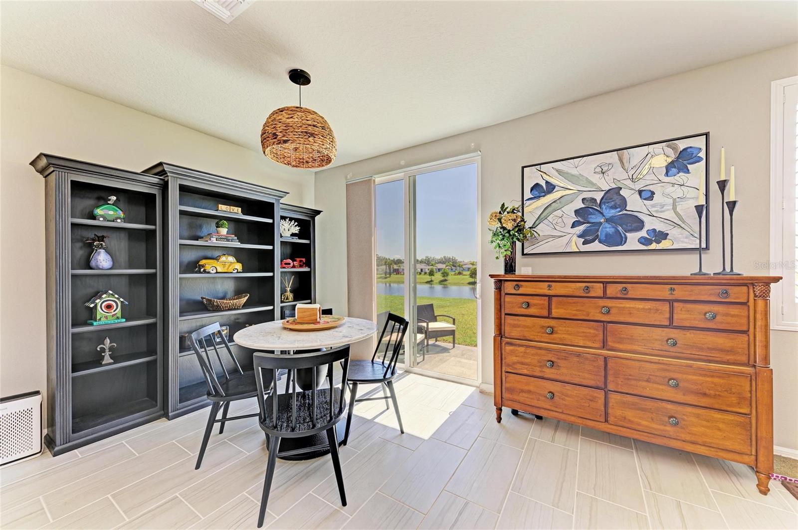 Image 14 of 41 For 7160 Amelia River Drive