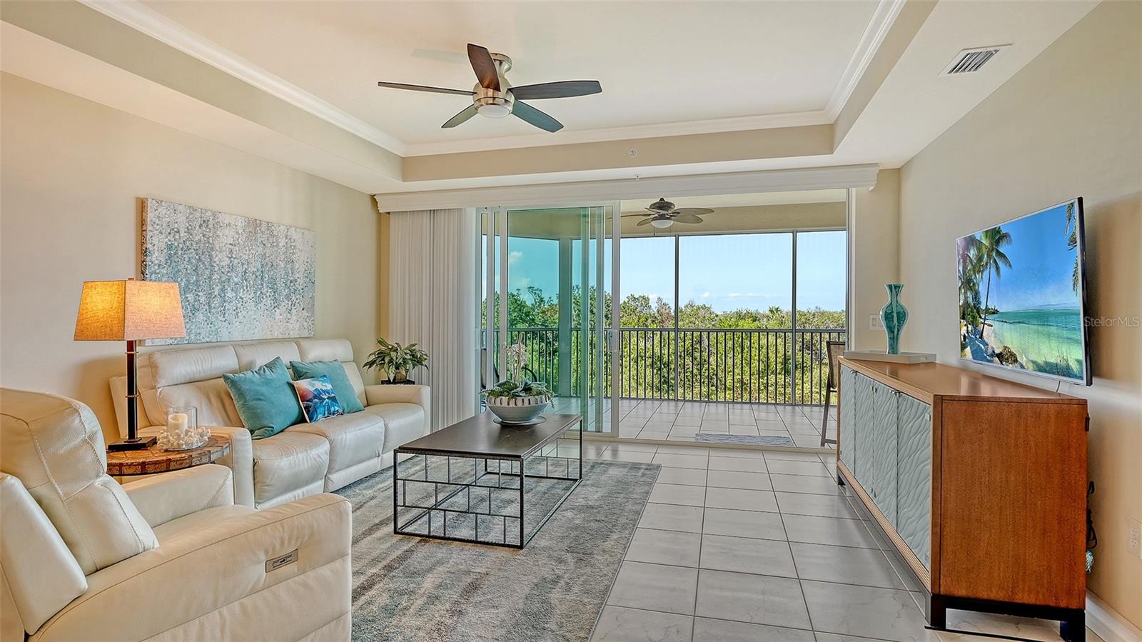 Image 10 of 66 For 250 Hidden Bay Drive 302