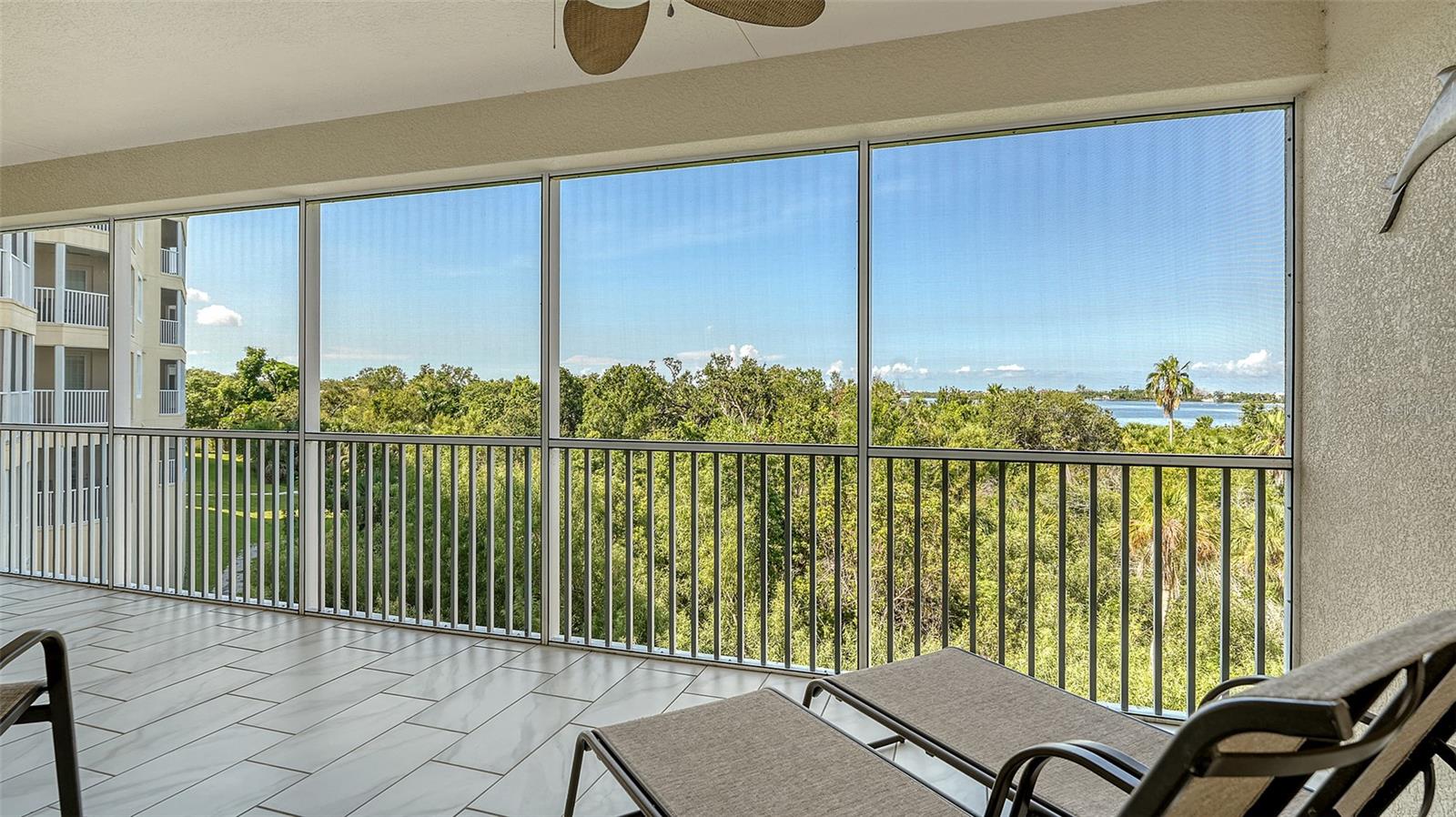 Image 16 of 66 For 250 Hidden Bay Drive 302