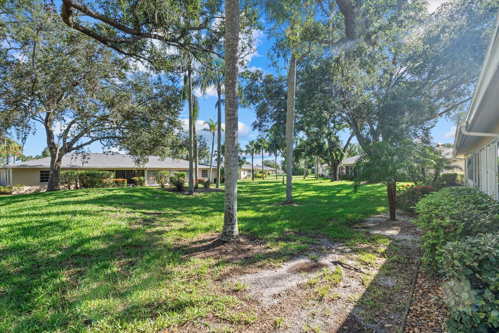 Image 19 of 29 For 6916 Country Club Drive N 9b