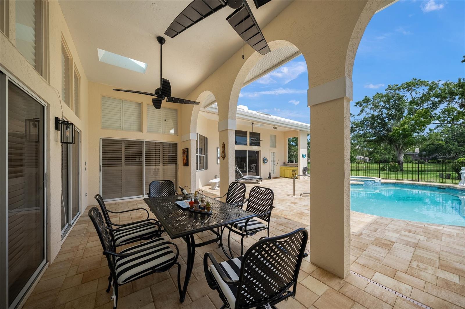 Image 36 of 51 For 7421 Weeping Willow Boulevard