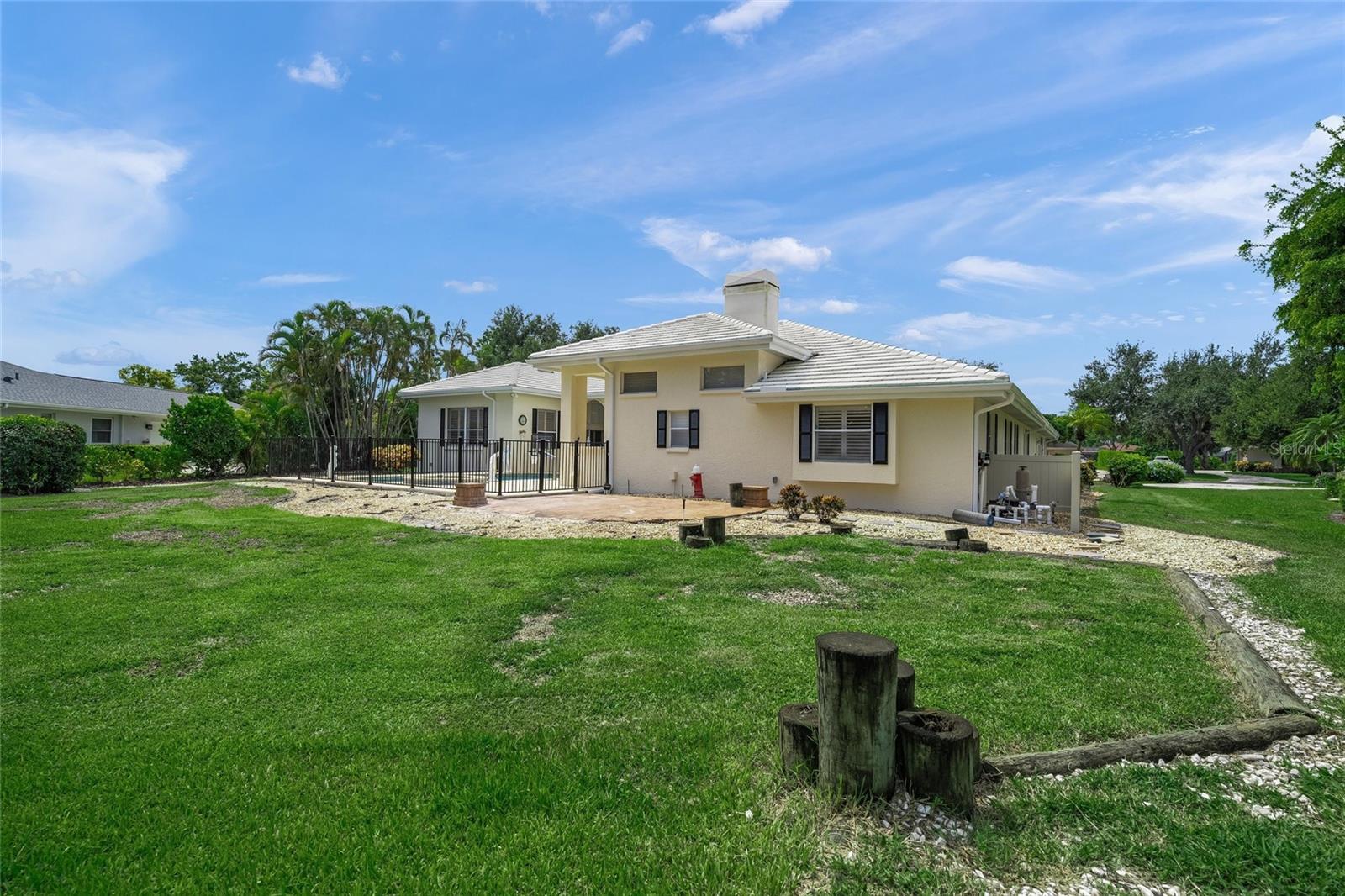 Image 43 of 51 For 7421 Weeping Willow Boulevard