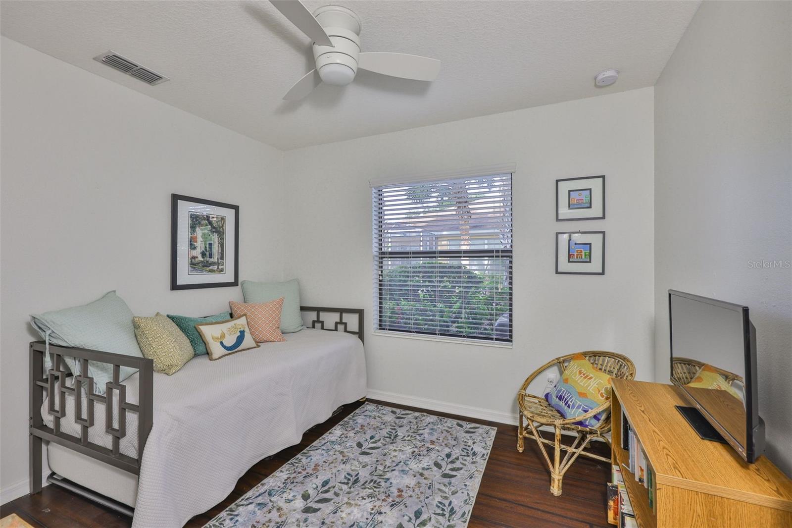 Image 24 of 32 For 7344 Skybird Road