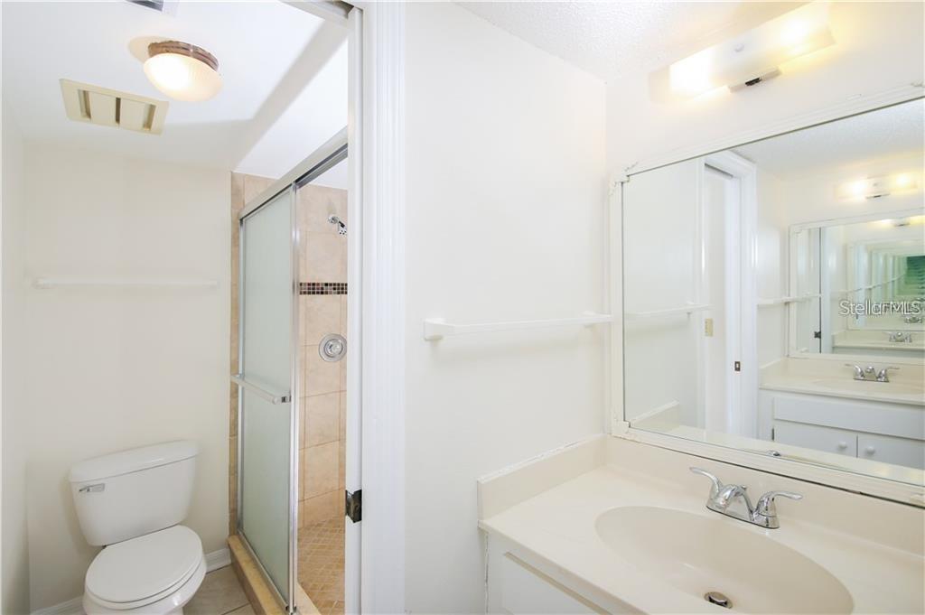 Image 10 of 20 For 437 Cerromar Lane 315