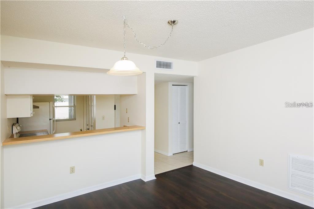 Image 4 of 20 For 437 Cerromar Lane 315